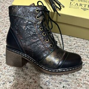 L'Artiste by Spring Step Leather Lace-Up Boots Fallinluv Black Size 5.5(35)